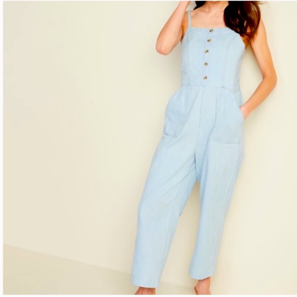 Old Navy chambray jumpsuit medium